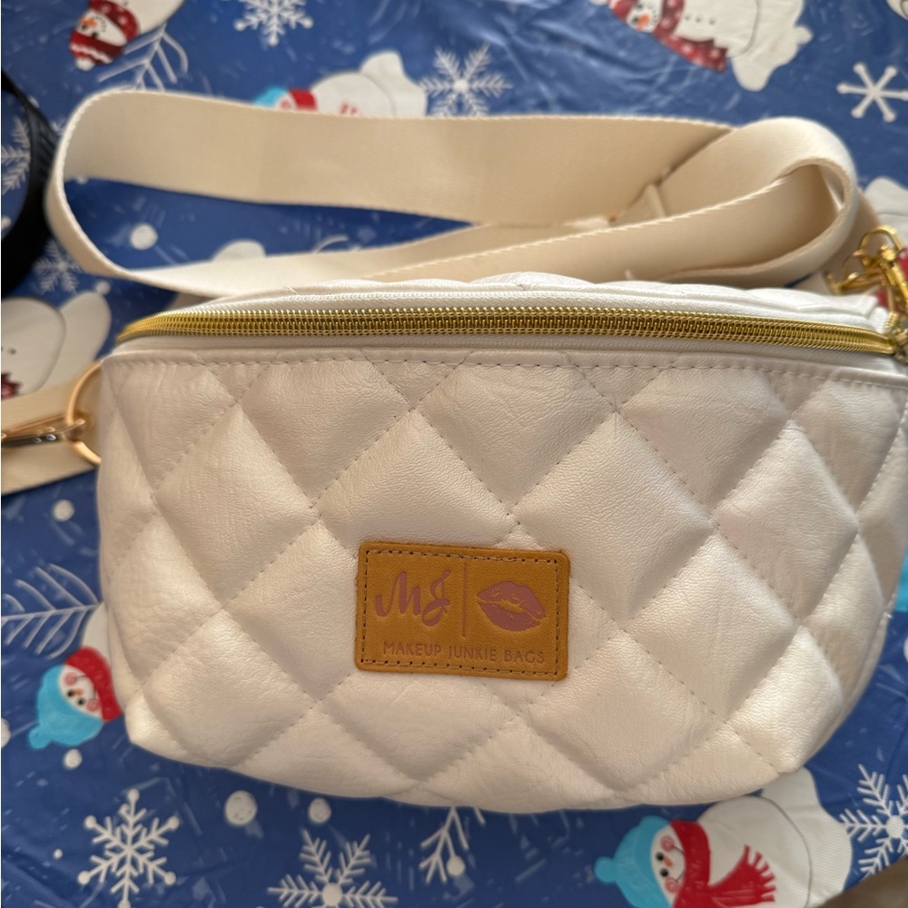 Makeup Junkie Quilted Sidekick
